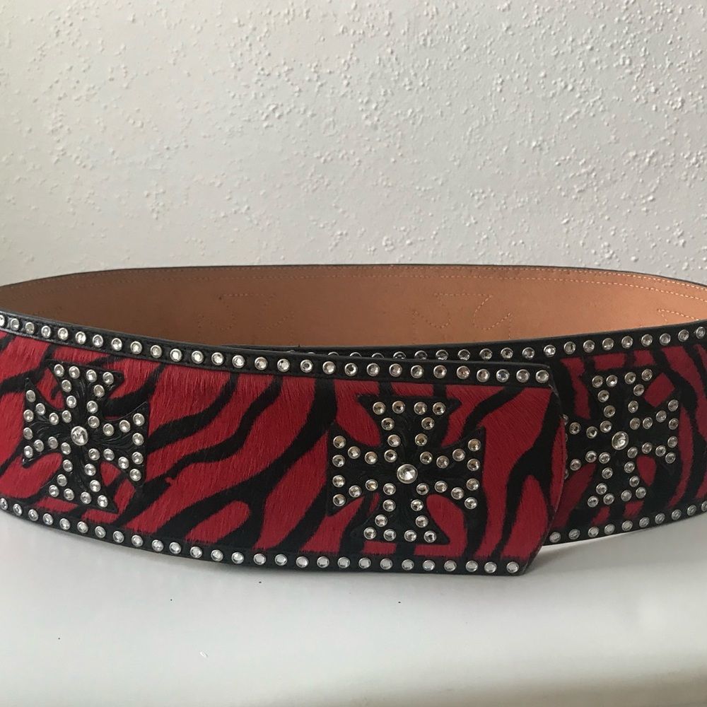 3D Hair-on red tiger print belt